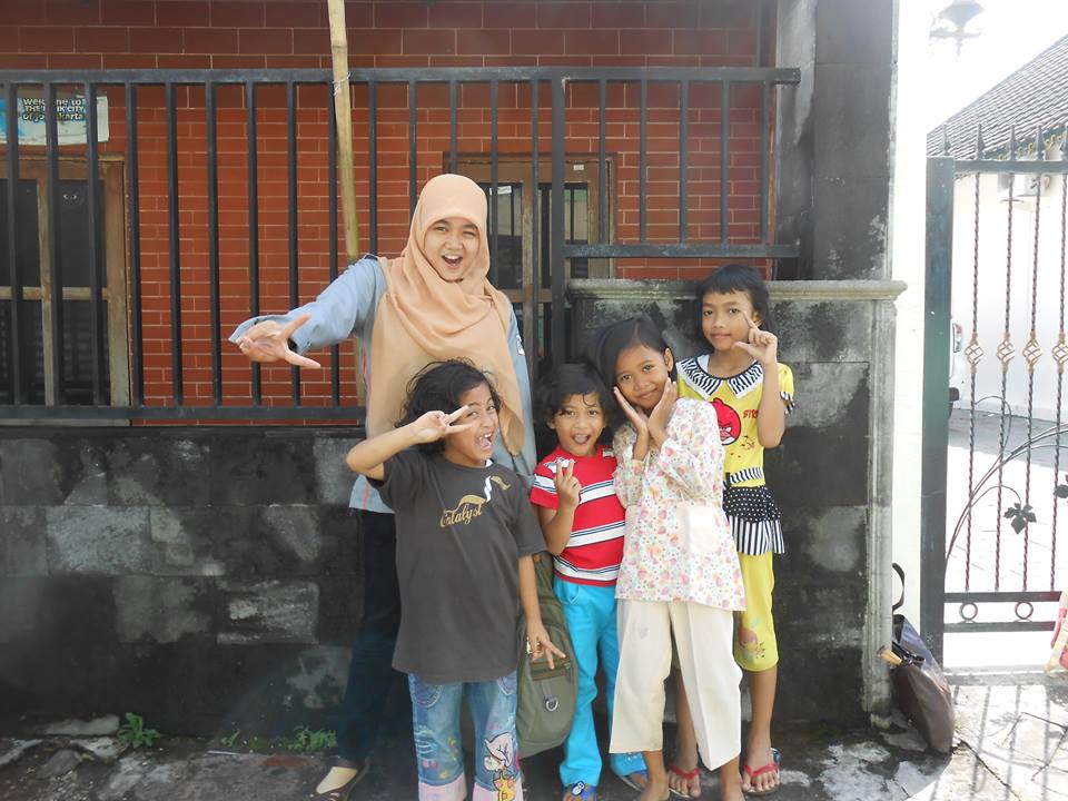 Wisata Edukasi dan Pembagian Sembako & Perkap Sekolah